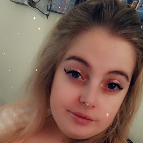 julielapierre24